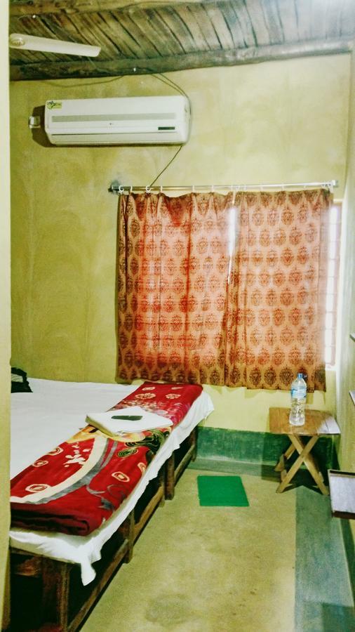 Roshnai Village Resort Bolpur Room photo